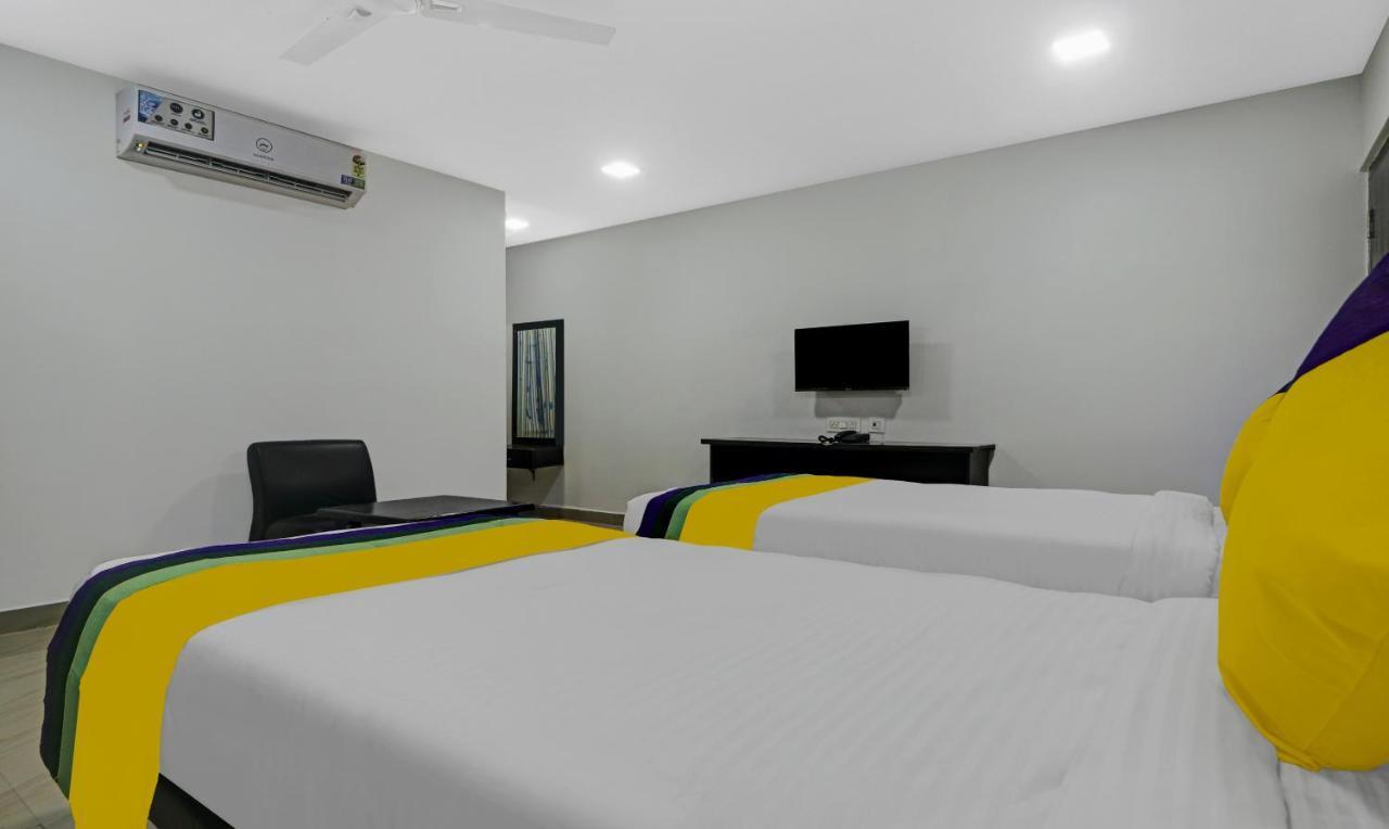 Itsy By Treebo - Lg Grand Inn Hyderabad Eksteriør billede