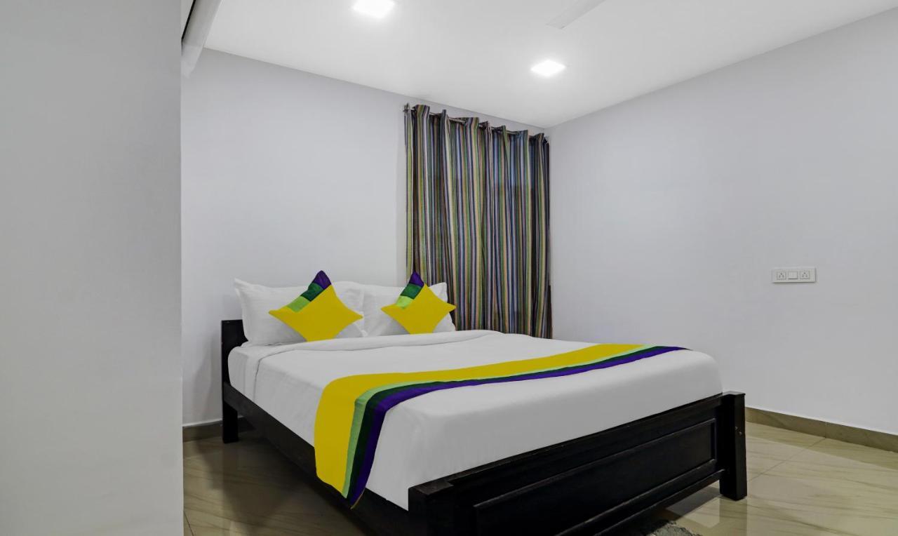Itsy By Treebo - Lg Grand Inn Hyderabad Eksteriør billede